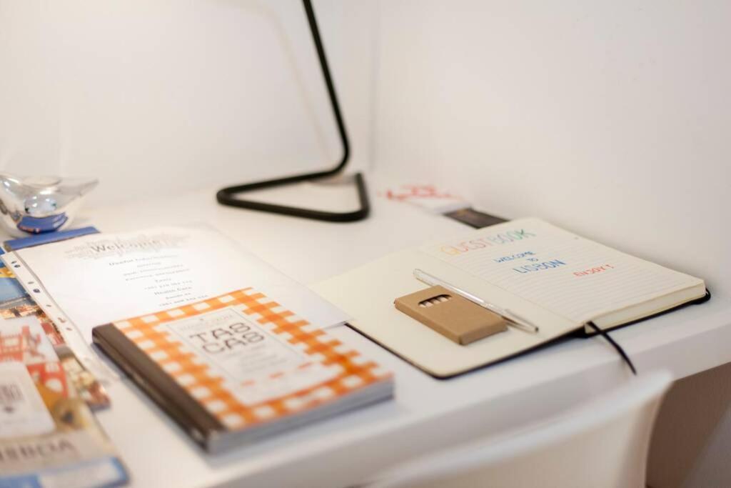Charming Studio In Mouraria Lisbon Luaran gambar