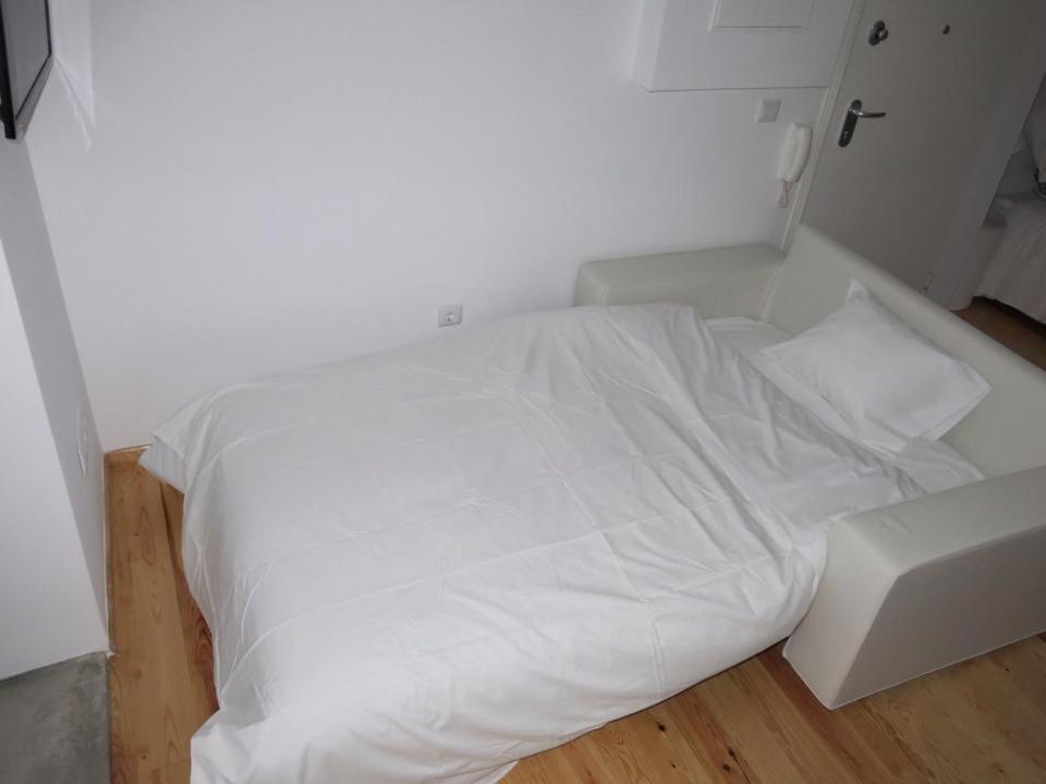 Charming Studio In Mouraria Lisbon Luaran gambar